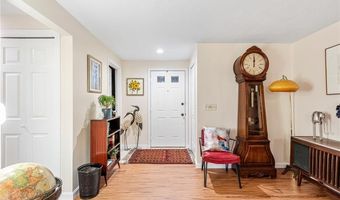 58 Needle Grove Pt A, North Providence, RI 02904
