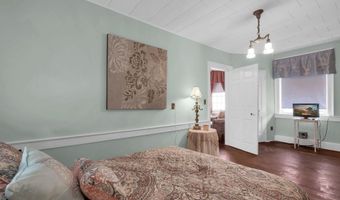 301 Elizabeth St, Augusta, KY 41002