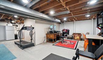 4590 E Johnstown Rd, Columbus, OH 43230