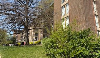 6011 EMERSON St 402, Bladensburg, MD 20710