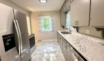 1111 Cedar St, Alexandria, MN 56308