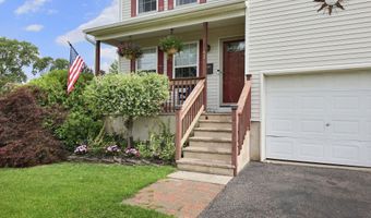 42 W Highland Ave, Atlantic Highlands, NJ 07716