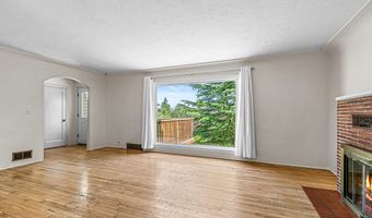 775 Forest St, Ashland, OR 97520