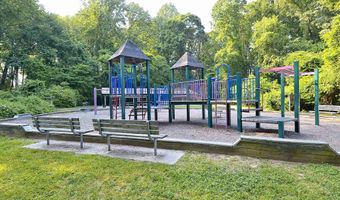 1405 COLONIAL MANOR Ct, Annapolis, MD 21409