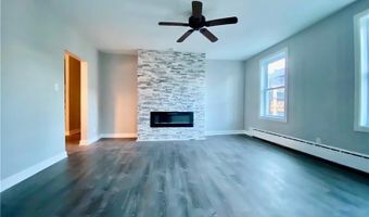 73 S S 14th St 2, Airville, PA 15203