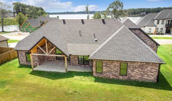 6048 Majestic Waters Dr, Benton, AR 72019