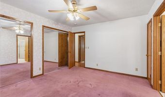 510 W Richway Dr, Albert Lea, MN 56007