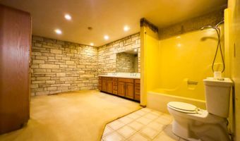 14771 296th Rd, Arkansas City, KS 67005