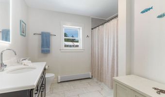 64 Pleasant View Rd, Bradford, NH 03221