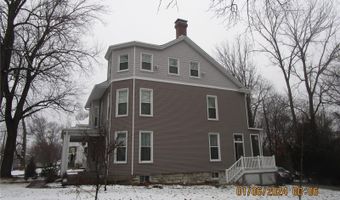 1217 State St, Alton, IL 62002