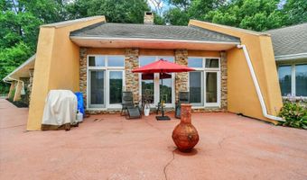 8272 WOODBINE Rd, Airville, PA 17302