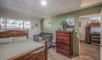 9555 Hierba Rd, Agua Dulce, CA 91390