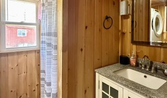 38 Lamb Farm Rd, Baileyville, ME 04694