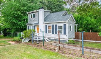 4257 Acorn St, Charlotte, NC 28205