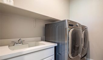 832 Canonbury St, Henderson, NV 89011
