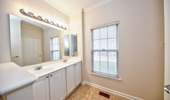 5035 WOODS LINE Dr 18, Aberdeen, MD 21001