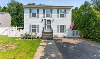 37 Wicken Sq, Albany, NY 12205