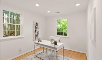 6010 BENALDER Dr, Bethesda, MD 20816