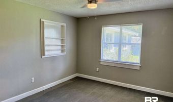 199 W Oak St, Atmore, AL 36502