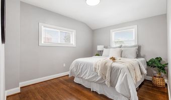 643 BRISBANE Rd, Baltimore, MD 21229