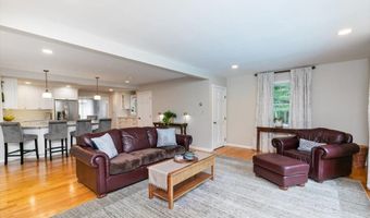 19 Off Webster St, Andover, MA 01810