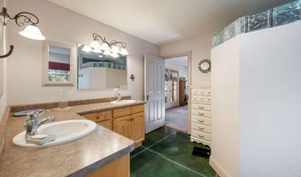 1535 W Mcintosh Cir, Apple Valley, UT 84737