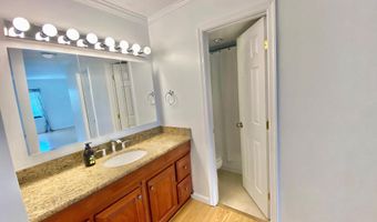 307 YOAKUM Pkwy 606, Alexandria, VA 22304