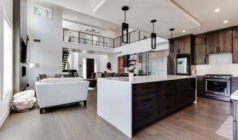 967 S 66TH Pl, Springfield, OR 97478