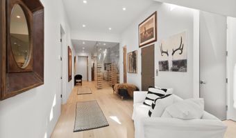 813 W Smuggler St, Aspen, CO 81611