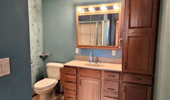 317 N Garfield St, Algona, IA 50511