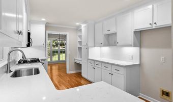 2193 Berkley Ln, Asheboro, NC 27205