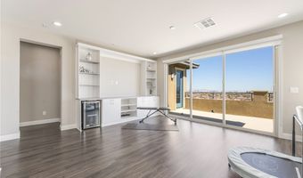 6472 Farness St, Las Vegas, NV 89135