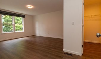 7 St Andrews Dr, Bedford, NH 03110