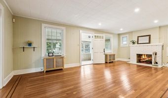 405 10th Ave, Belmar, NJ 07719