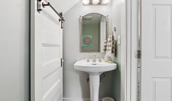 12 Cherry St, Bath, ME 04530