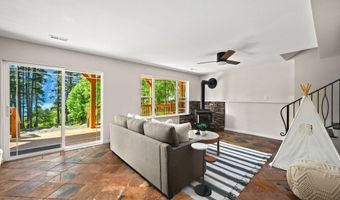 34532 N Terrace Dr, Bayview, ID 83803