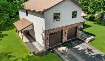 84 Bemis St, Berlin, NH 03570