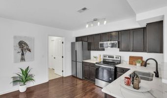 120 Gifford Rd, Columbus, OH 43235