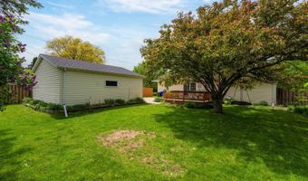 2406 S FOUNTAIN Ave, Appleton, WI 54915