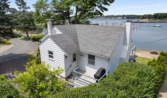15 River Rd, Branford, CT 06405