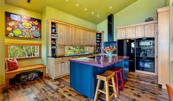 32220 Tamarack Dr, Bigfork, MT 59911