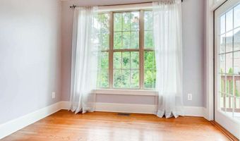 10260 Billings Pointe, Alpharetta, GA 30022