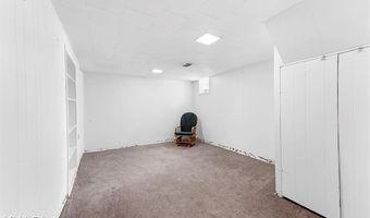 7686 Winona Ave, Allen Park, MI 48101