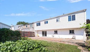 728 ELMTREE Ln, Claymont, DE 19703