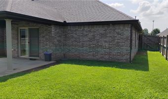 1911 Cypress St, Bentonville, AR 72713