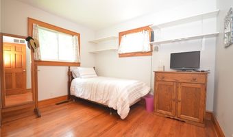 759 Tallkron Dr, Akron, OH 44305