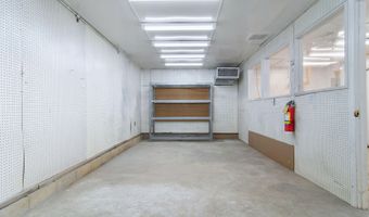 1917 Palmyra Rd, Albany, GA 31701