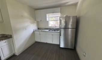 1010 JONES St B2, Clearwater, FL 33755