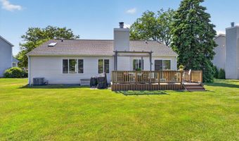 1148 Sawmill Ln, Algonquin, IL 60102