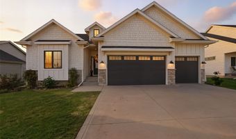 1404 S 10th St, Adel, IA 50003